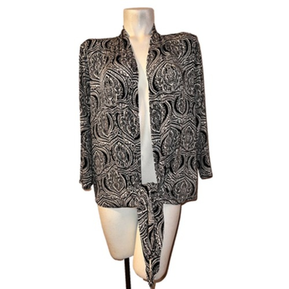 Travelers by Chicos Black White Paisley Tie Front Open Cardigan Womens Sz L (2)